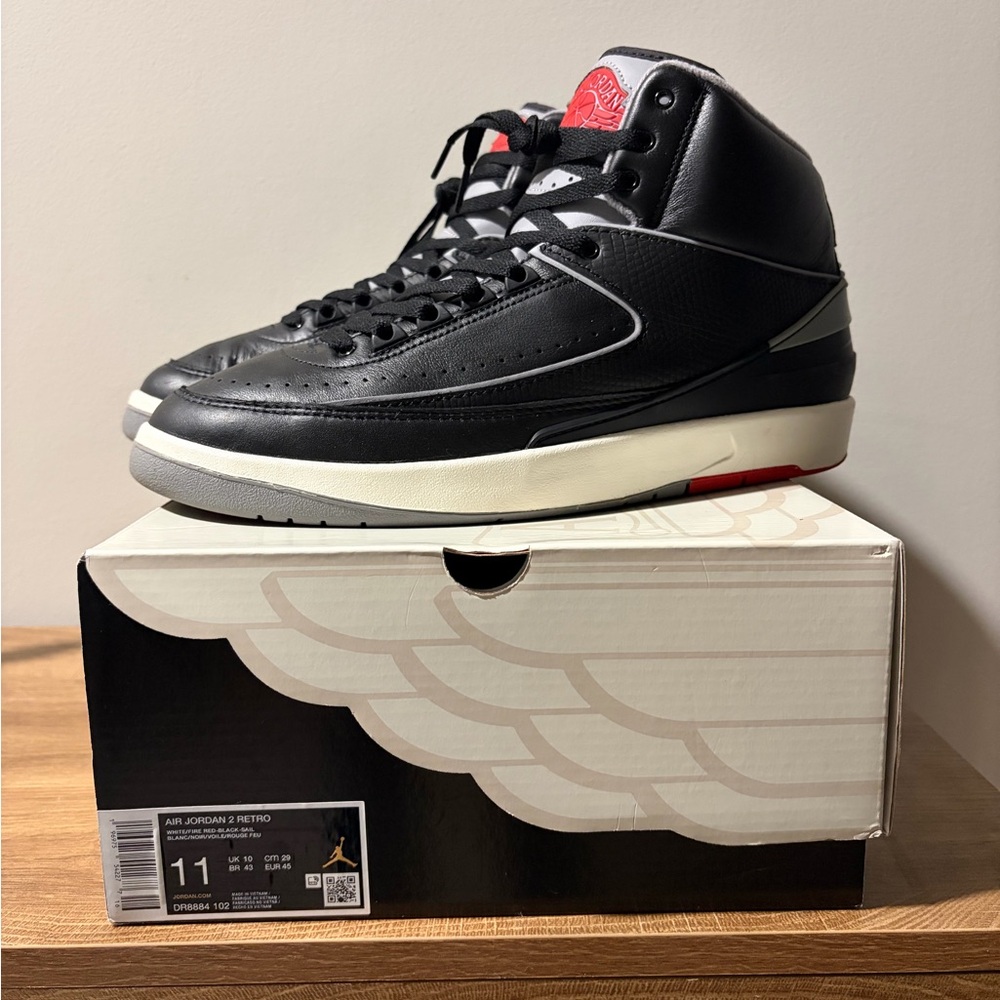 Jordan 2 Retro Black and Red Sneakers